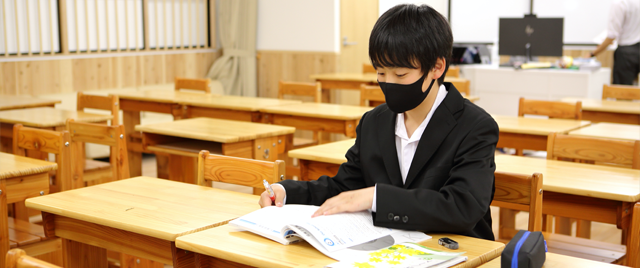 中学生コース：個別指導科の様子３